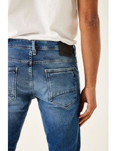 Vaqueros GARCIA · 630-5763 | byMARKA