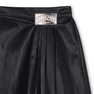 Saia DKNY