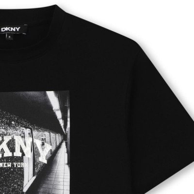 T-Shirt DKNY · D62919/09B | byMARKA